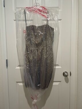 Josh & Jazz Gold Formal/Prom Dress